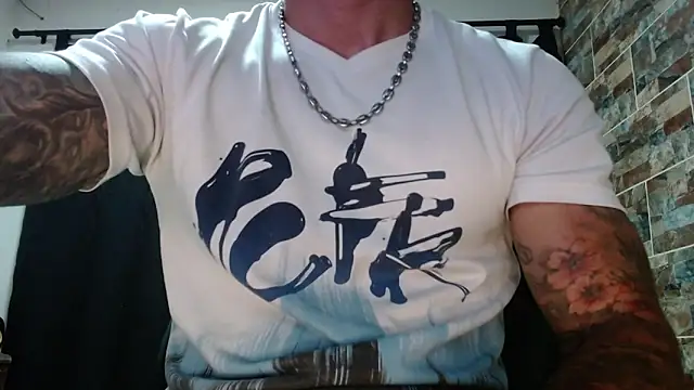 Snapshot of babyrecord1 chatting on 03/06/25, 05:11 babyrecord1 online show from 03/06/25, 05:11