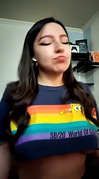 Snapshot of Paudelatorre chatting on 02/14/25, 08:59 Paudelatorre online show from 02/14/25, 08:59