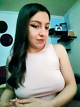 Snapshot of Paudelatorre chatting on 03/12/25, 12:20 Paudelatorre online show from 03/12/25, 12:20