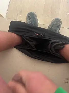 Snapshot of Angeloggaa chatting on 02/20/25, 08:17 Angeloggaa online show from 02/20/25, 08:17