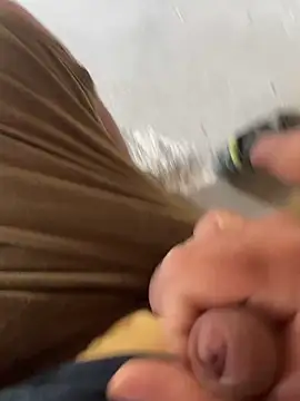 Snapshot of Angeloggaa chatting on 09/15/25, 07:52 Angeloggaa online show from 09/15/25, 07:52