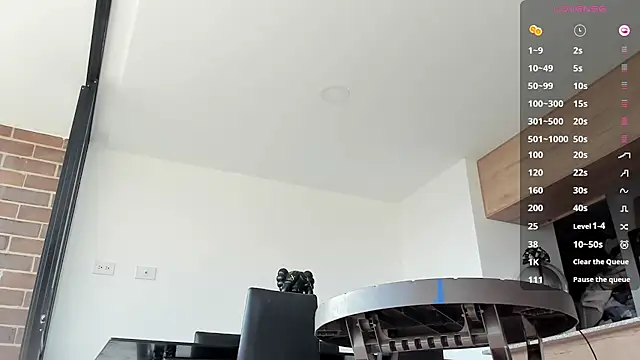 Snapshot of pretur_cruba1 chatting on 02/12/25, 01:27 pretur cruba1 online show from 02/12/25, 01:27