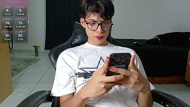 Jacotnk online show from 10/21/25, 04:35