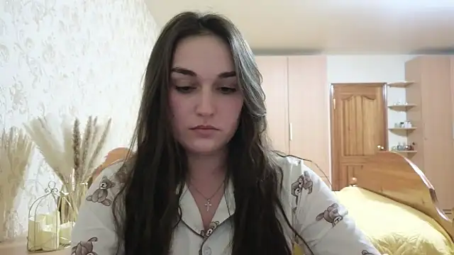 me lissa sun13 online show from 02/09/25, 04:36