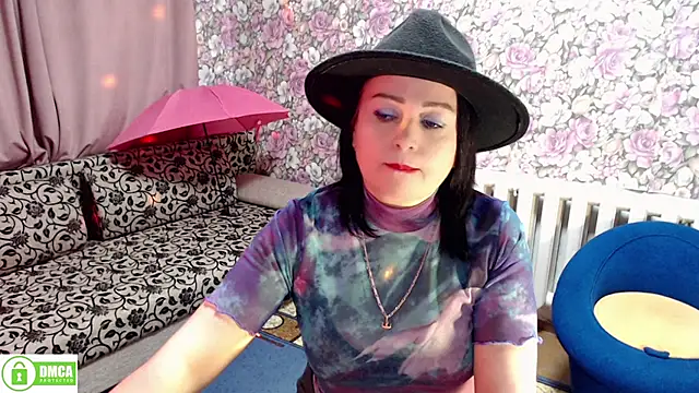 Snapshot of Julia-ru chatting on 12/14/24, 09:13 Julia-ru online show from 12/14/24, 09:13