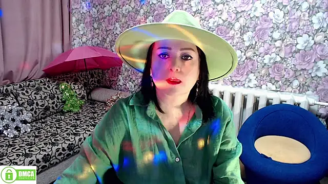 Snapshot of Julia-ru chatting on 12/28/24, 09:40 Julia-ru online show from 12/28/24, 09:40