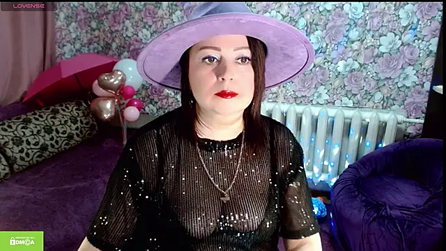 Julia-ru online show from 04/13/26, 07:52