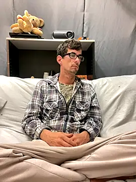 joeiandola online show from 10/30/25, 05:46