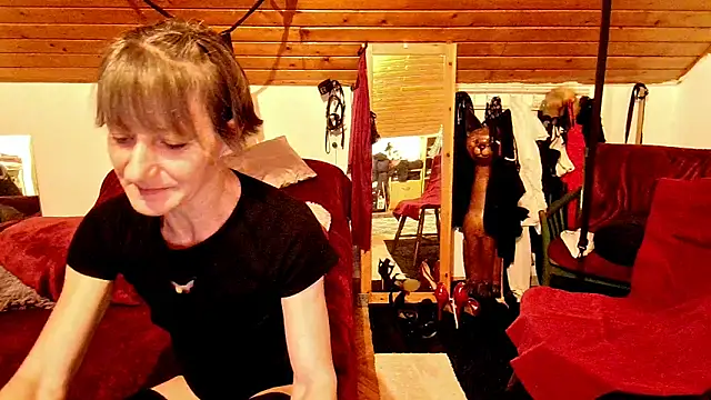 Hot Colettte online show from 03/20/26, 09:41