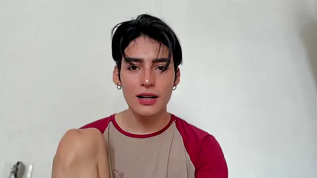 Snapshot of sebas_rose chatting on 12/03/24, 05:12 sebas rose online show from 12/03/24, 05:12