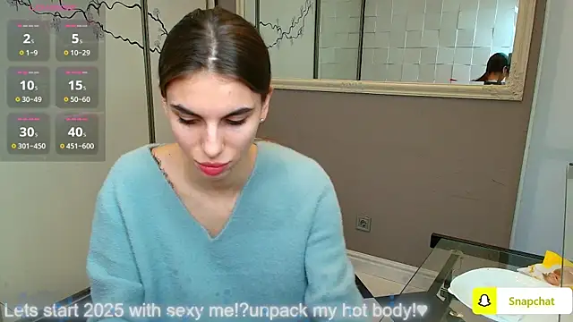 Snapshot of EmmyGreans chatting on 01/04/25, 10:05 EmmyGreans online show from 01/04/25, 10:05