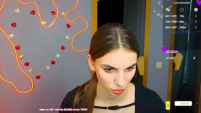 Snapshot of EmmyGreans chatting on 02/14/25, 12:47 EmmyGreans online show from 02/14/25, 12:47