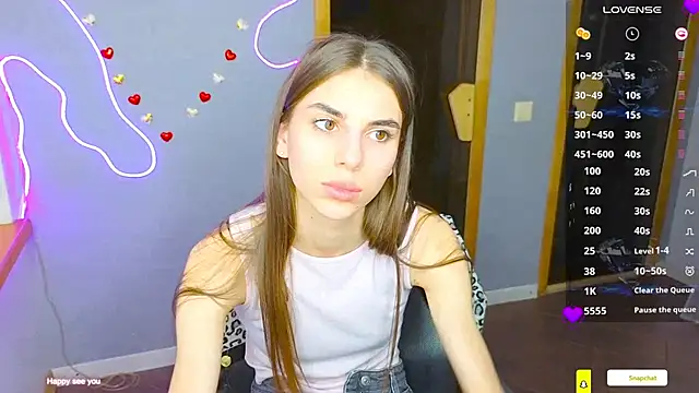 Snapshot of EmmyGreans chatting on 02/25/25, 03:49 EmmyGreans online show from 02/25/25, 03:49