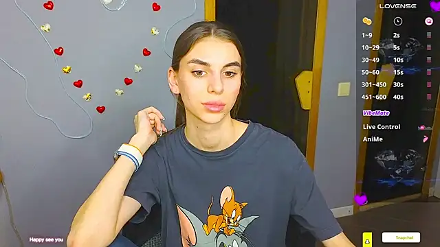 Snapshot of EmmyGreans chatting on 02/27/25, 03:48 EmmyGreans online show from 02/27/25, 03:48