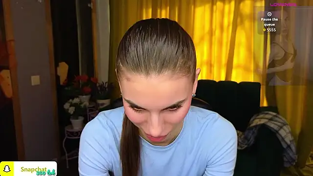 EmmyGreans online show from 03/23/26, 06:50