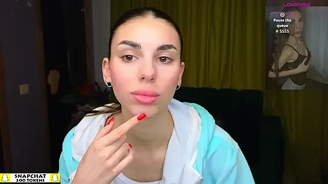 EmmyGreans online show from 03/24/26, 06:40