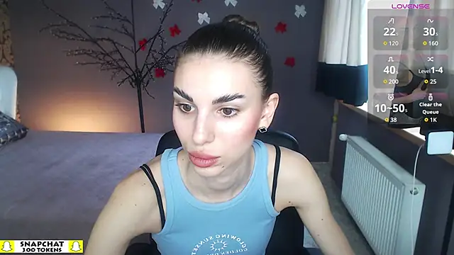 EmmyGreans online show from 03/31/26, 05:52