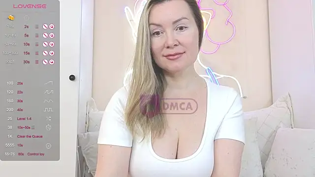 ElleCherry online show from 12/20/24, 11:47