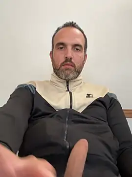 leon3875 online show from 02/27/26, 03:23