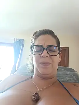 Escarlate4you  online show from 03/01/25, 04:11