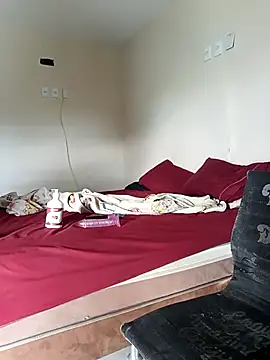 Escarlate4you  online show from 03/07/25, 10:35