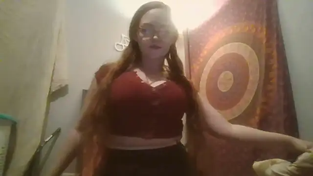 Snapshot of scarlett_harlowe chatting on 12/14/25, 01:55 scarlett harlowe online show from 12/14/25, 01:55