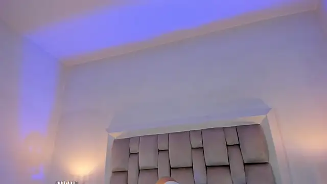 Mara Betancurt online show from 12/13/24, 06:21