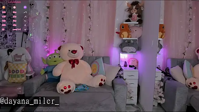  dayana miler online show from 04/17/26, 03:26