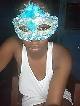 Snapshot of lachilena027 chatting on 02/17/26, 05:26 lachilena027 online show from 02/17/26, 05:26