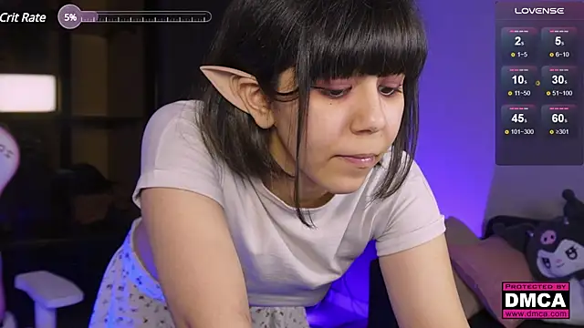 Snapshot of Triss_Moon chatting on 01/08/25, 09:10 Triss Moon online show from 01/08/25, 09:10