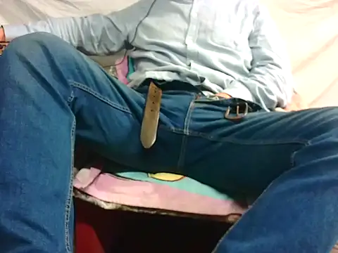 Giulio35 Pika online show from 12/19/25, 05:42