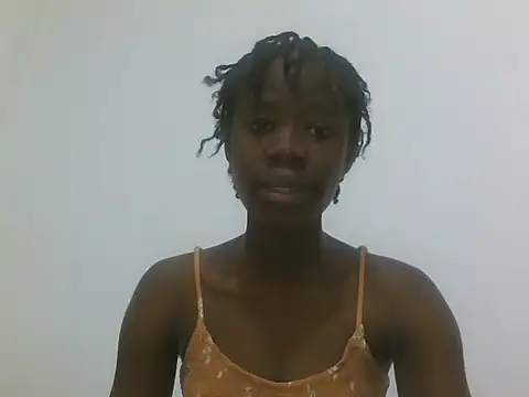 Snapshot of hey_its_andreana chatting on 06/10/26, 08:46 hey its andreana online show from 06/10/26, 08:46