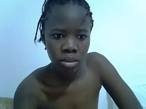 Snapshot of hey_its_andreana chatting on 06/16/26, 12:08 hey its andreana online show from 06/16/26, 12:08