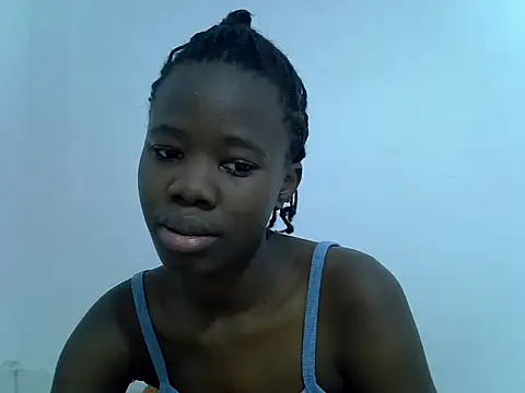 Snapshot of hey_its_andreana chatting on 06/27/26, 12:15 hey its andreana online show from 06/27/26, 12:15