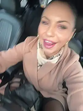 KimKelly13 online show from 01/18/26, 08:29