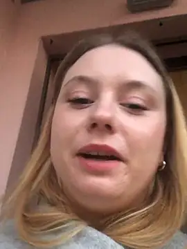 chloetarducci online show from 03/02/25, 05:14