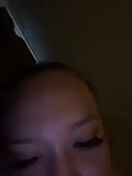 Snapshot of Queenkdaddysgirl chatting on 10/05/25, 11:02 Queenkdaddysgirl online show from 10/05/25, 11:02