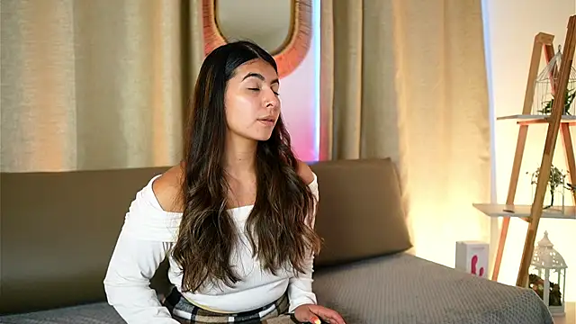 ShelleyMorell online show from 11/27/25, 12:51