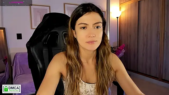 Snapshot of Lilabril chatting on 05/04/26, 02:46 Lilabril online show from 05/04/26, 02:46