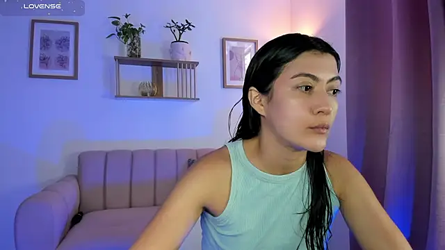 Snapshot of Lilabril chatting on 07/28/26, 02:57 Lilabril online show from 07/28/26, 02:57