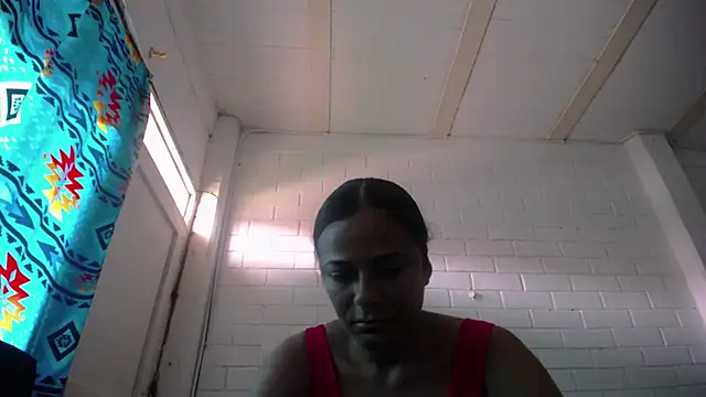 Snapshot of GiveLove1 chatting on 02/20/25, 07:30 GiveLove1 online show from 02/20/25, 07:30