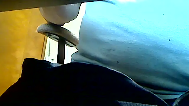 markluvskitty online show from 10/15/25, 12:49