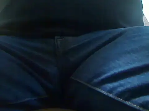 Snapshot of markluvskitty chatting on 06/16/26, 12:19 markluvskitty online show from 06/16/26, 12:19