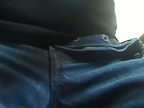 Snapshot of markluvskitty chatting on 06/17/26, 12:18 markluvskitty online show from 06/17/26, 12:18