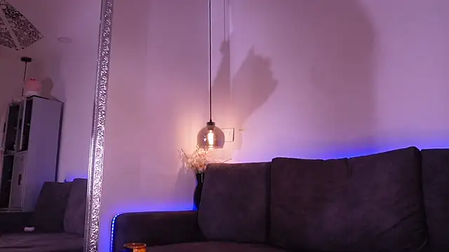 Snapshot of Isabella_francoo chatting on 06/16/26, 11:46 Isabella francoo online show from 06/16/26, 11:46