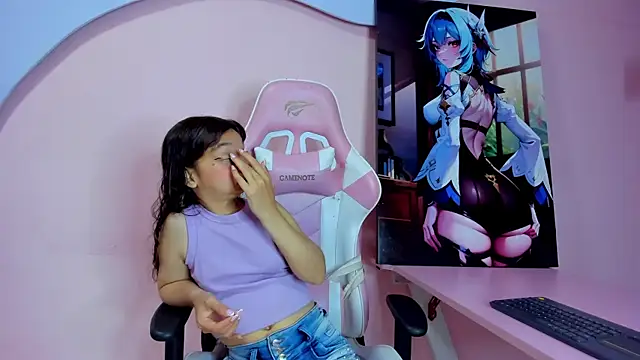 Snapshot of CharlotteMuller chatting on 03/02/26, 07:10 CharlotteMuller online show from 03/02/26, 07:10