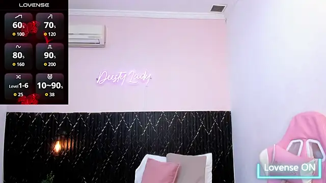 Snapshot of chanel_brunette chatting on 10/27/25, 07:07 chanel brunette online show from 10/27/25, 07:07