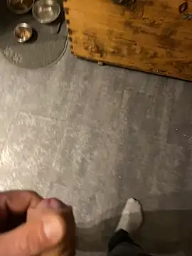 Snapshot of Edosxxl chatting on 03/12/25, 03:46 Edosxxl online show from 03/12/25, 03:46