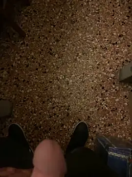 Snapshot of Edosxxl chatting on 03/16/25, 05:03 Edosxxl online show from 03/16/25, 05:03