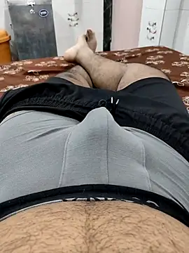 HunterBoy27ForMilf online show from 05/09/26, 07:46
